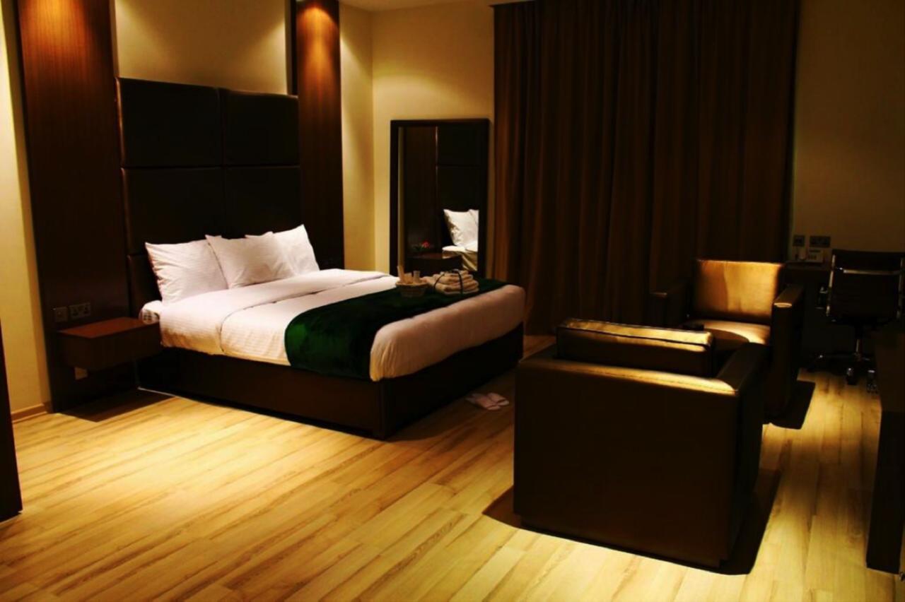 Rawda Hotel Doha Eksteriør billede
