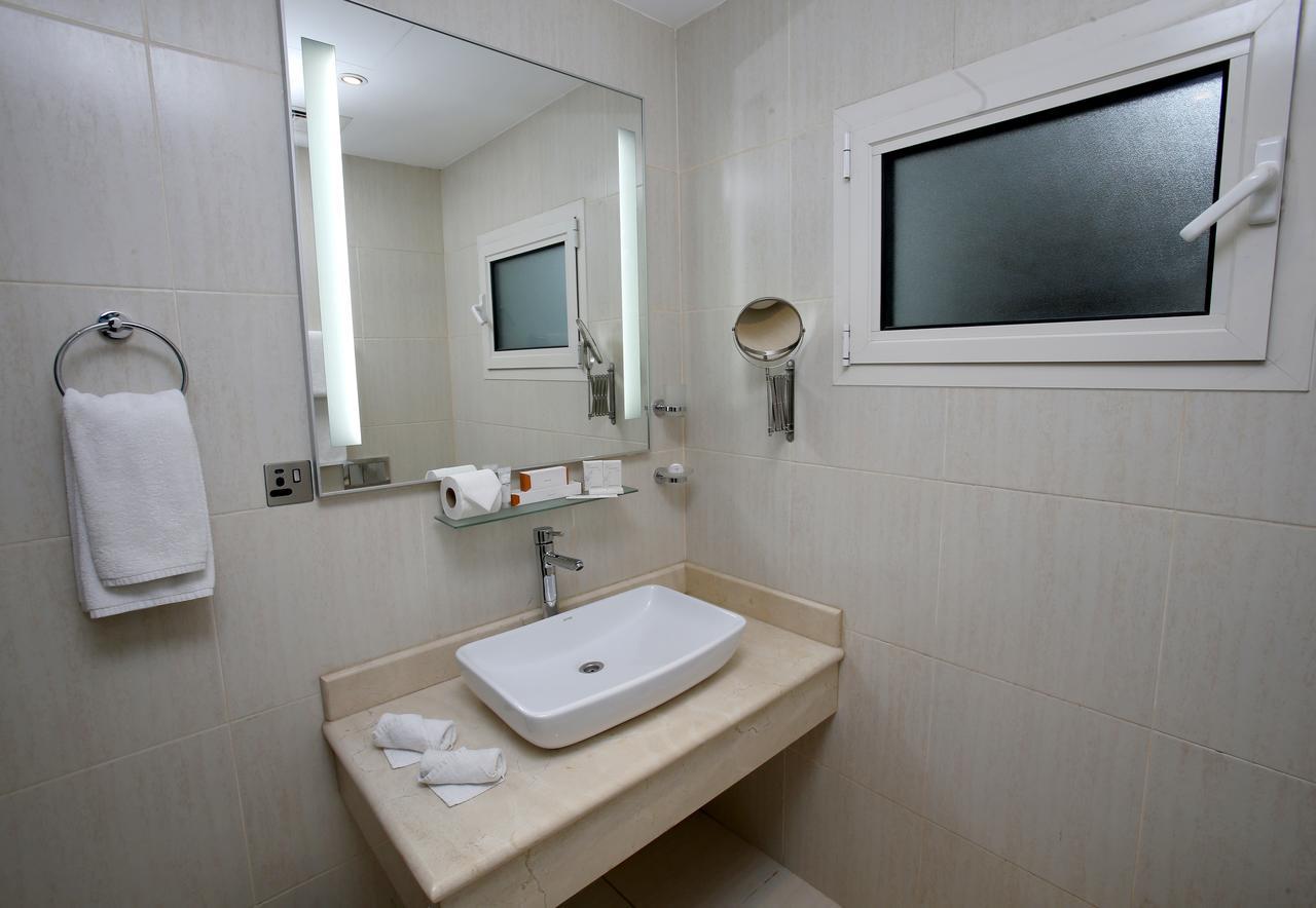 Rawda Hotel Doha Eksteriør billede
